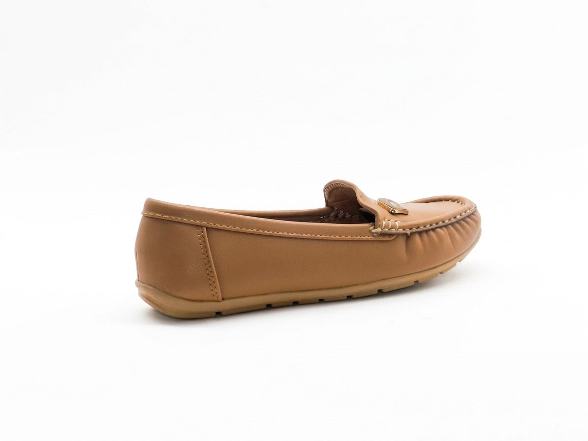 Women's Faux Leather Slip-On Flat — Tan​