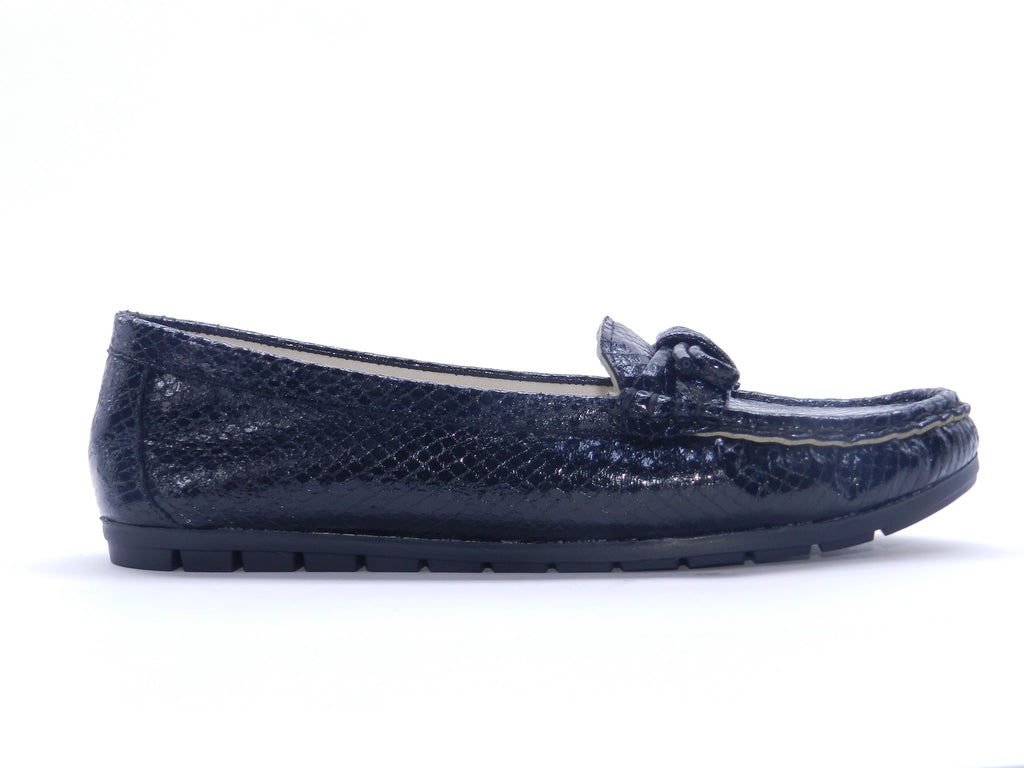 Women's Snake-Embossed Synthetic Flat Loafer — Lizard Black