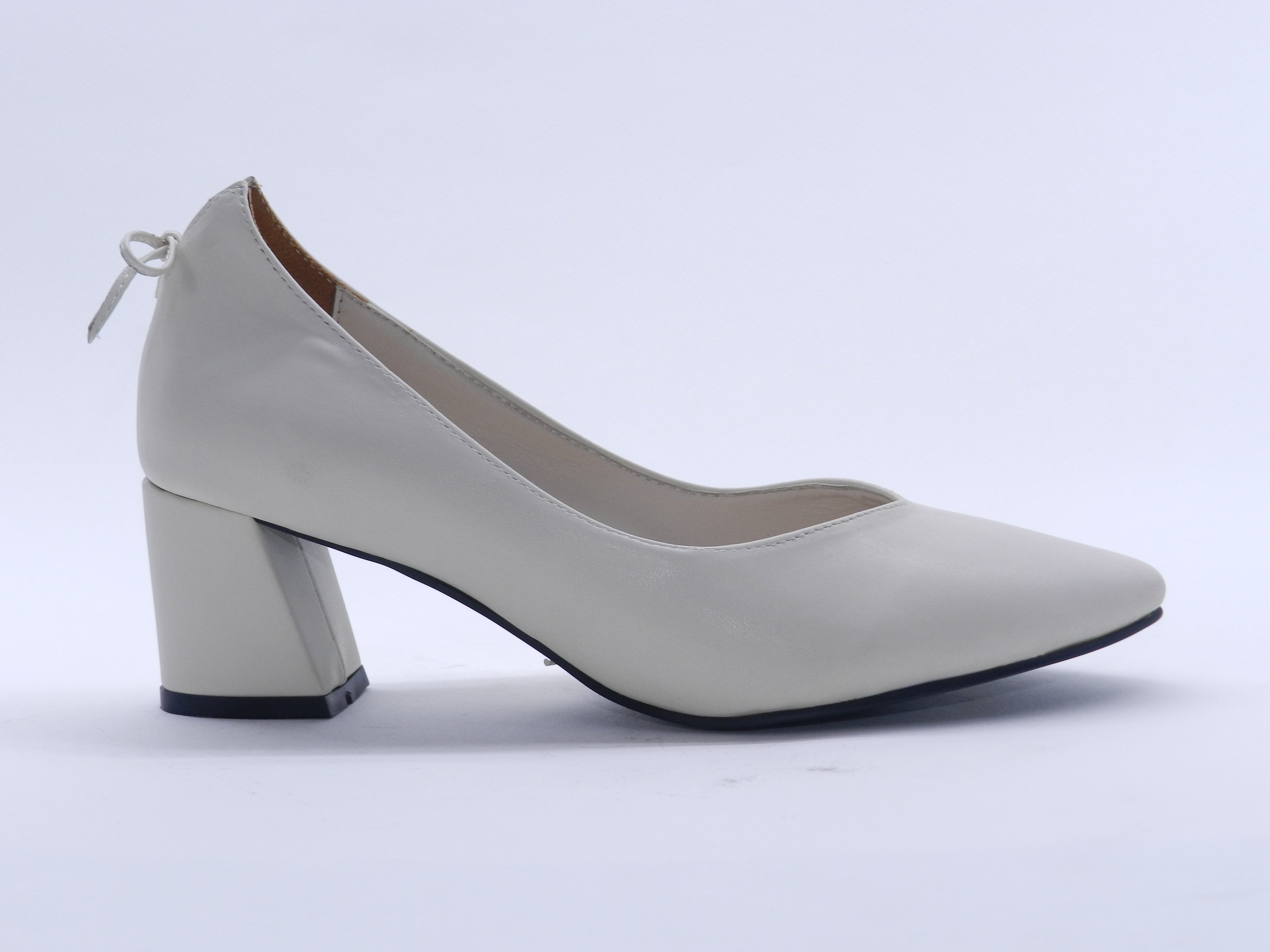 Women's Patent Faux Leather Block Heel Pumps — Beige
