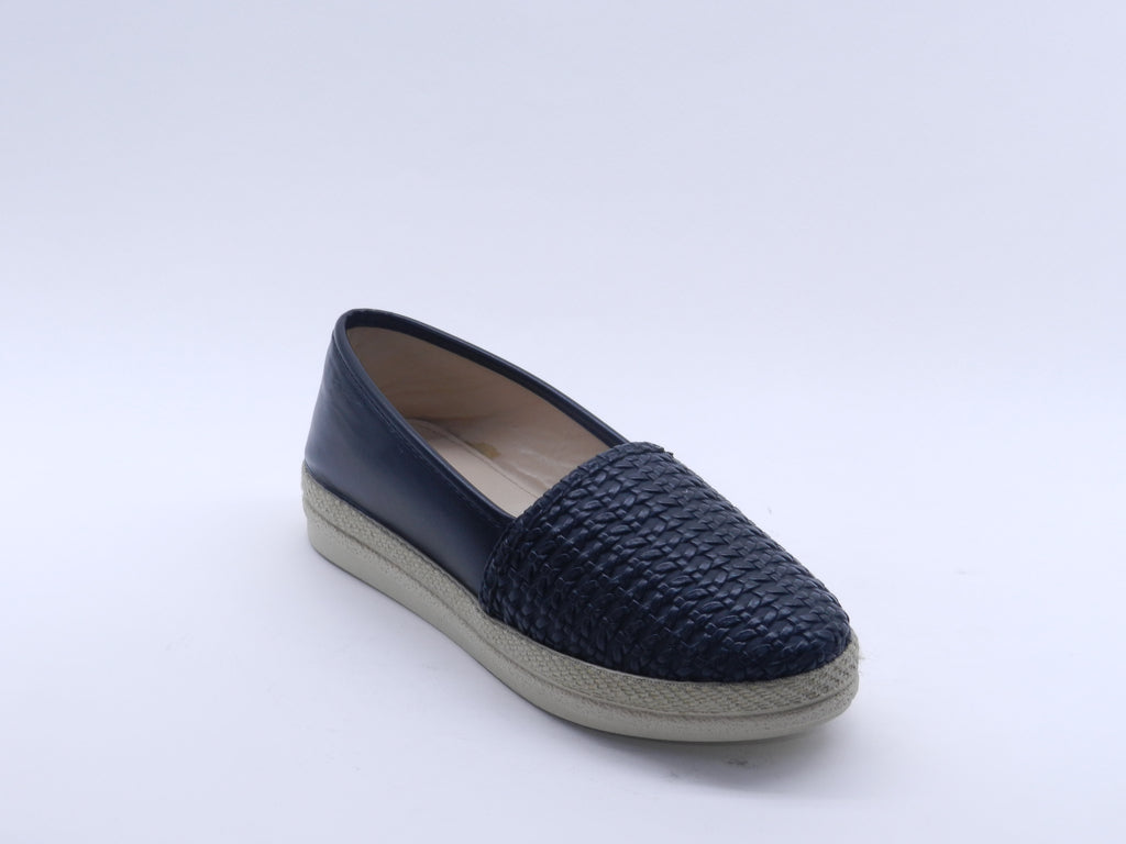 Women's Faux Leather Woven Slip-On Ballerina — Black