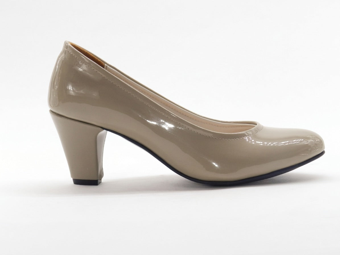 Women's Faux Leather Slip-On Pumps — Patent Coffee​