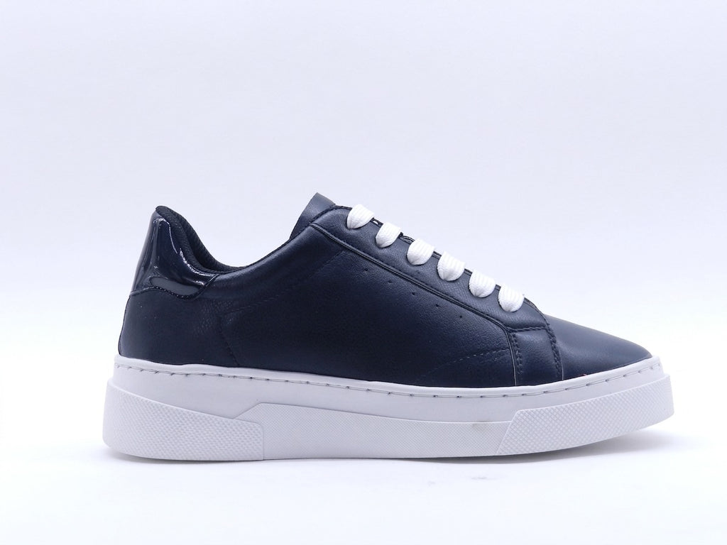 Women's Faux Leather Lace-Up Sneaker — Black​