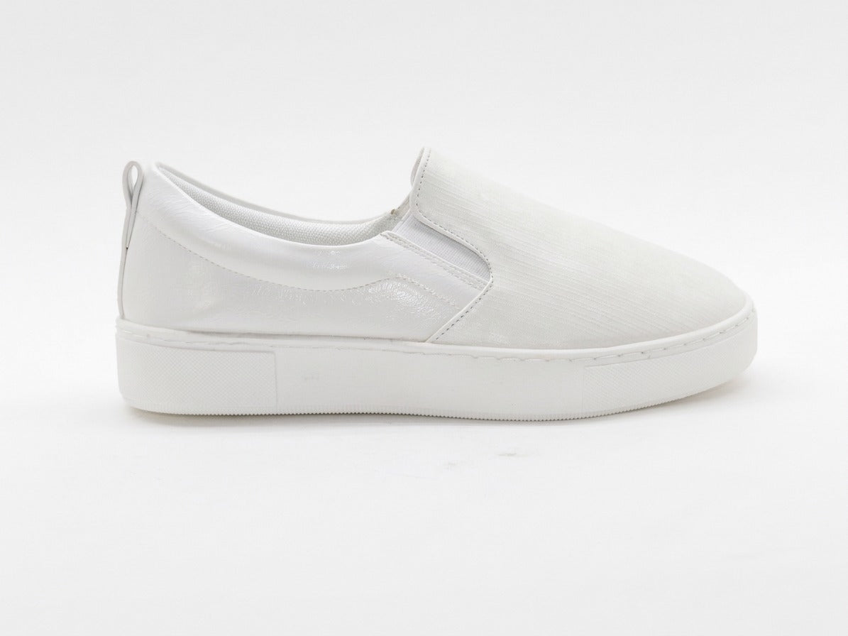 Women's Synthetic Slip-On Sneaker — White​