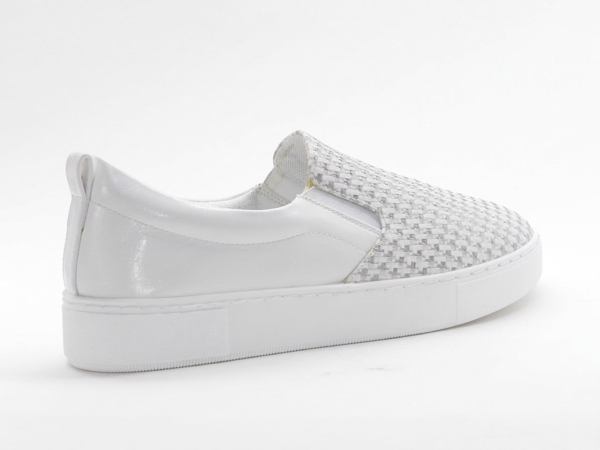Women's Synthetic Slip-On Sneaker — Black/White​