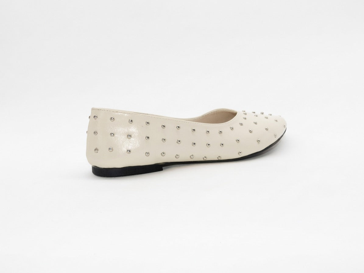 Women's Studded Pointed Toe Ballerina Flats — Beige​