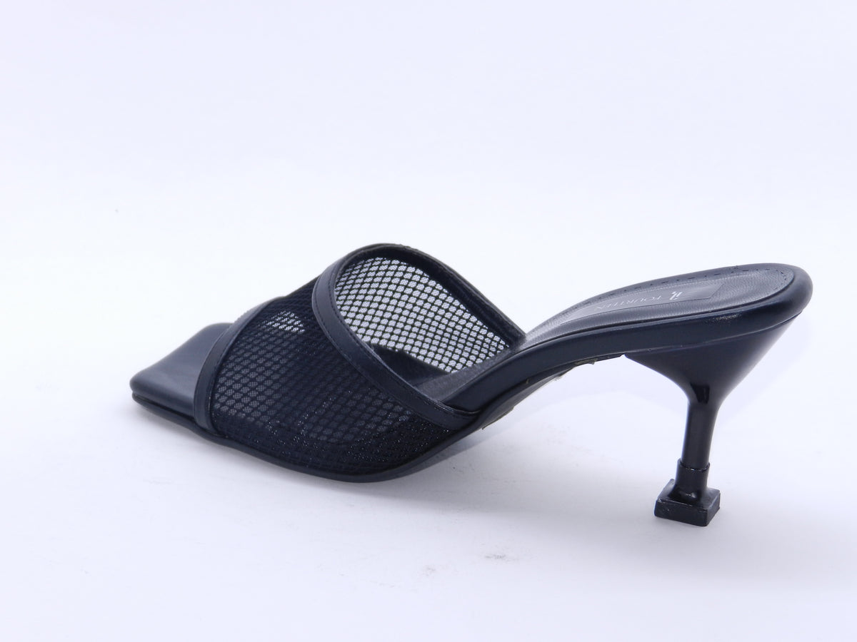 Women's Mesh Slip-On Heeled Slipper — Black