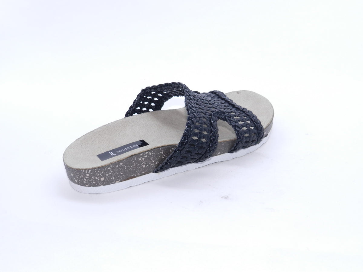 Women's Woven Flat Slippers — Black