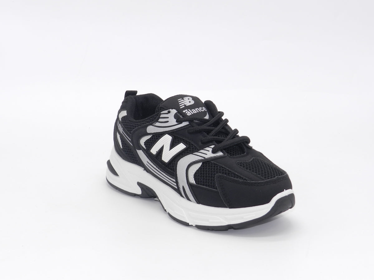 Women's Mesh Lace-Up Sneakers — Black