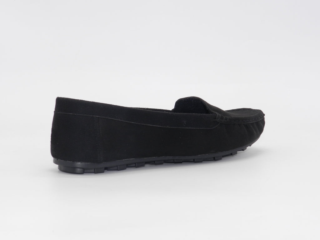 Women's Suede Slip-On Loafer — Suede Black