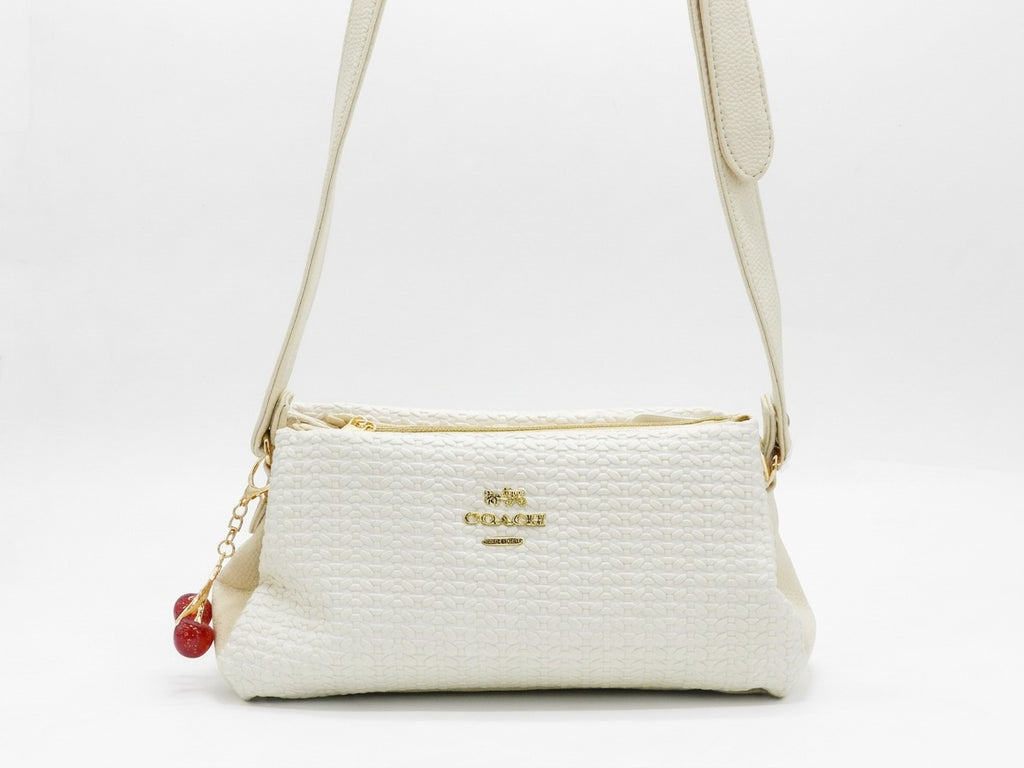Women's Textured Shoulder Bag — Beige​