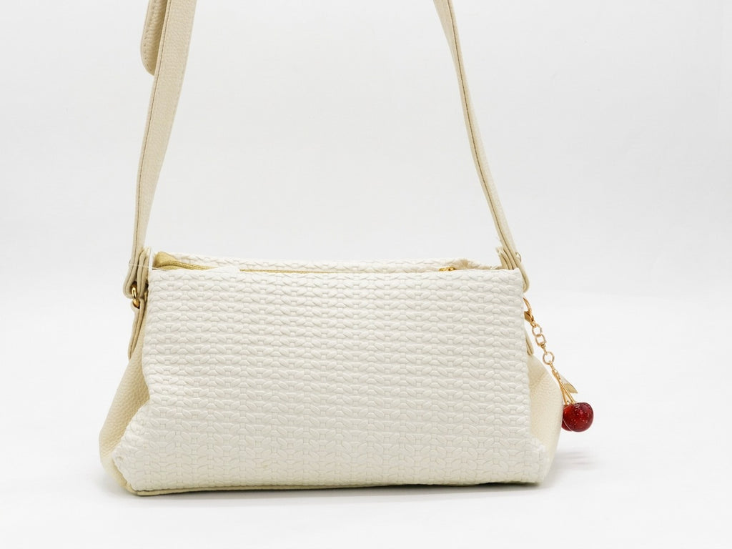 Women's Textured Shoulder Bag — Beige​