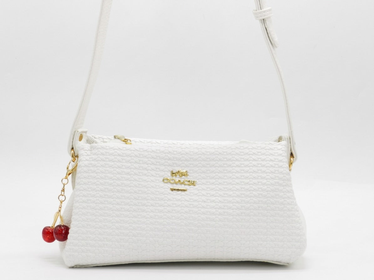 Women's Textured Shoulder Bag — White​