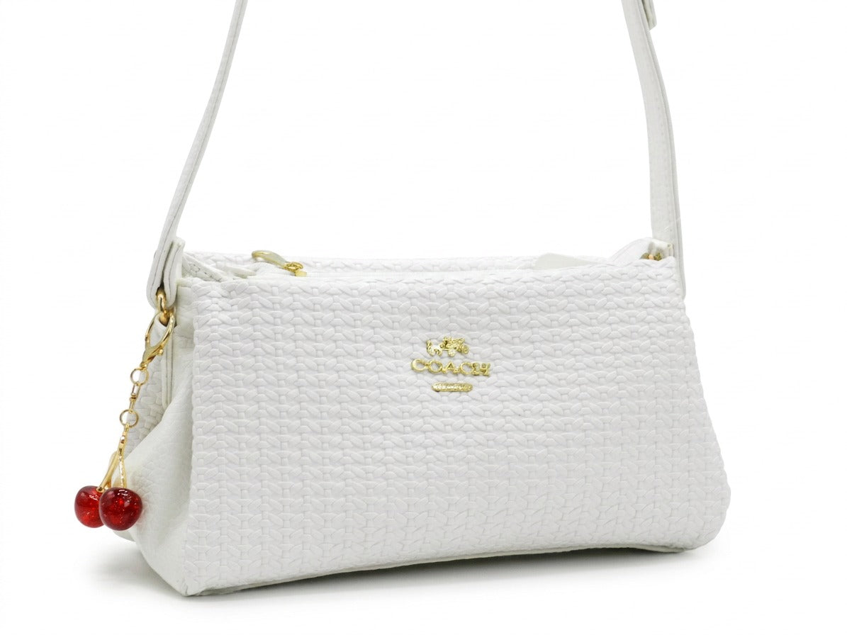 Women's Textured Shoulder Bag — White​