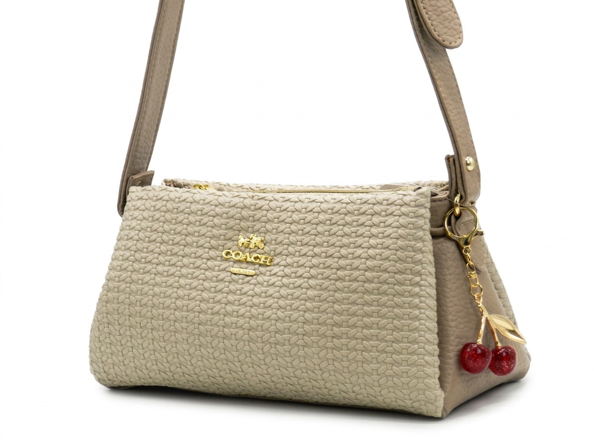 Women's Textured Shoulder Bag — Coffee​