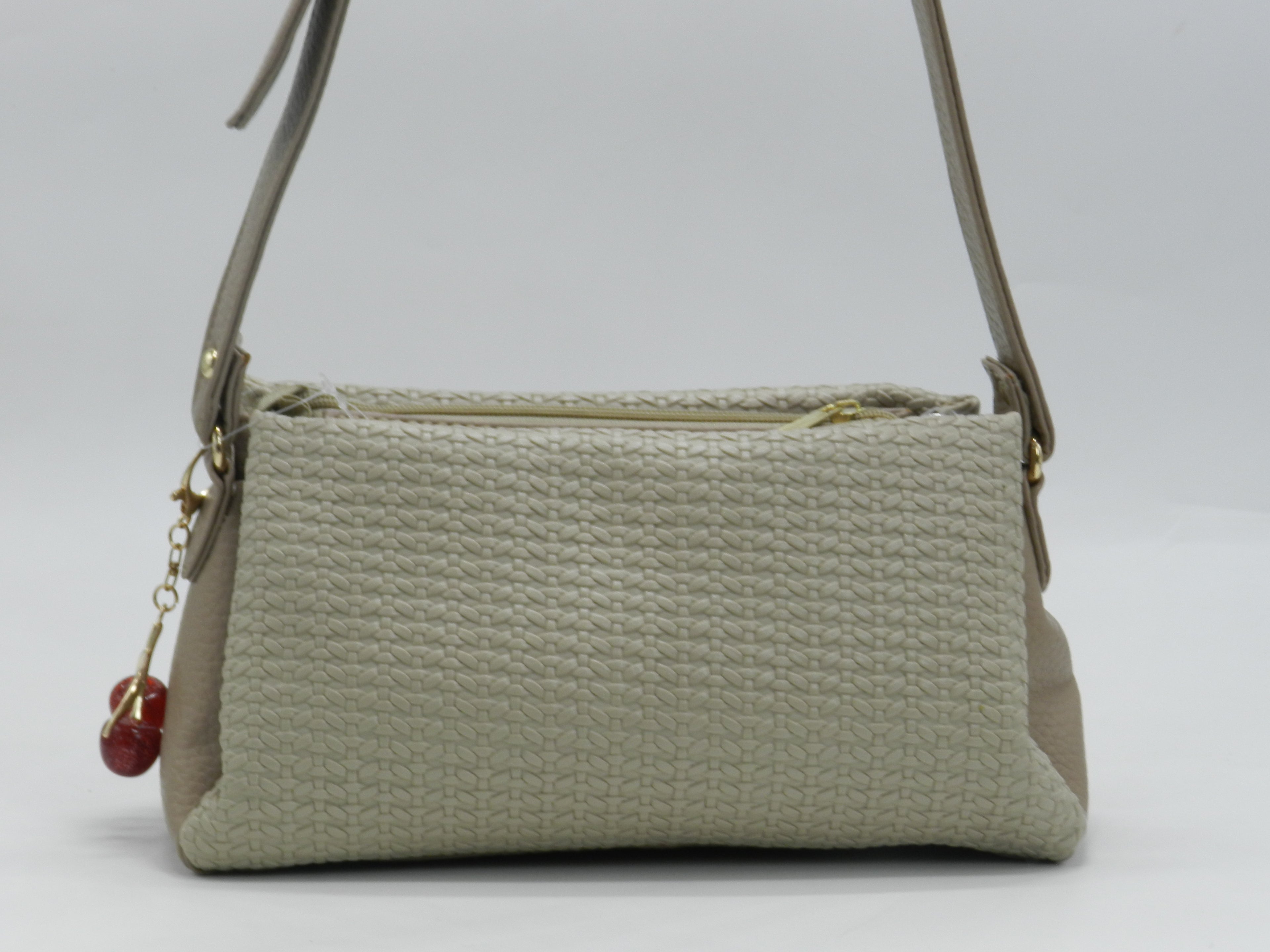 Women's Textured Shoulder Bag — Coffee