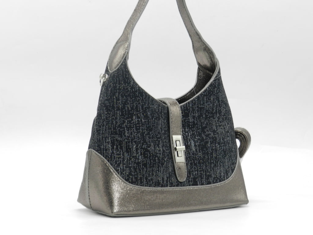 Women's Textured Shoulder Bag — Black