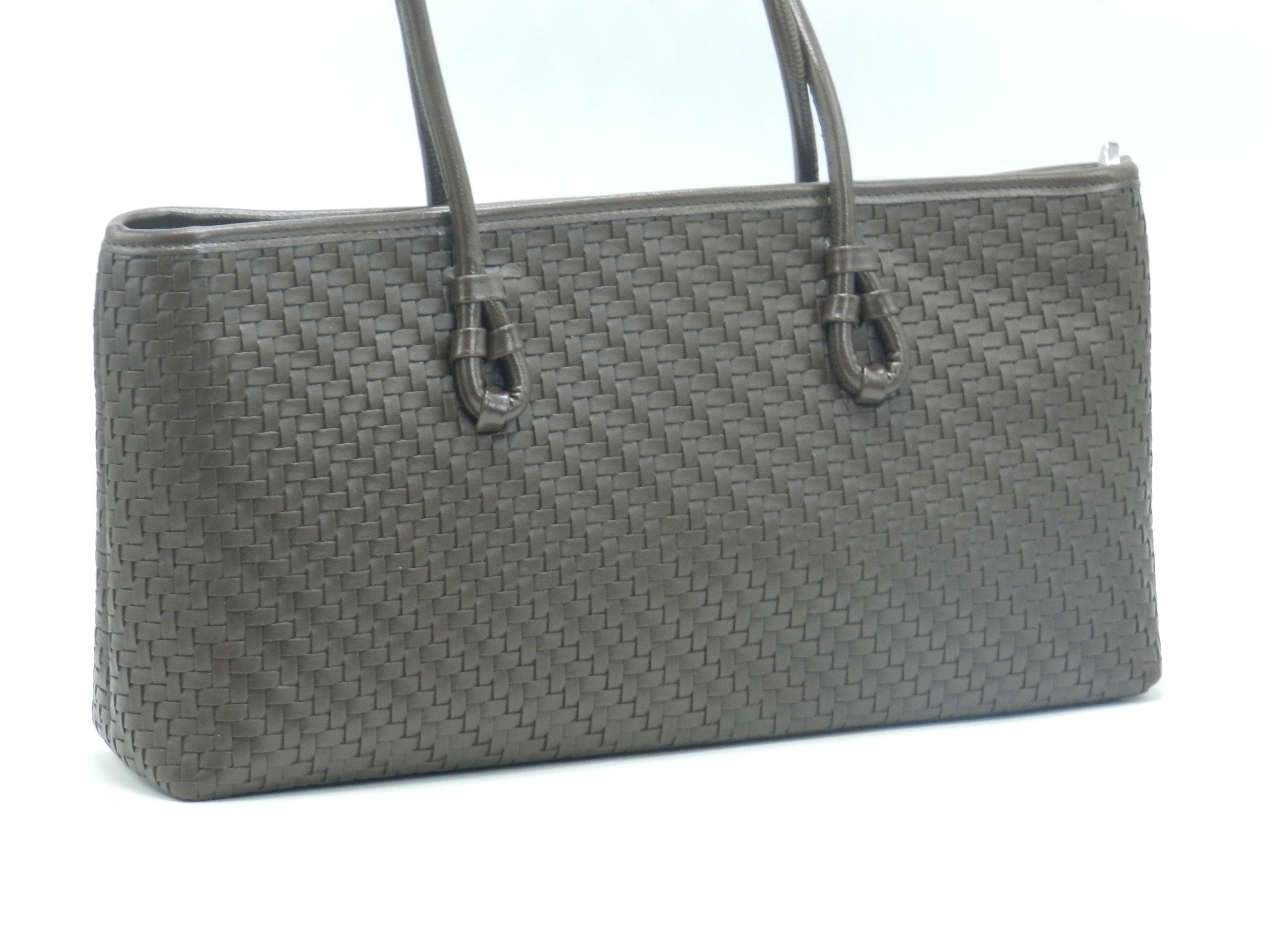 Women's Woven Tote Bag — Brown