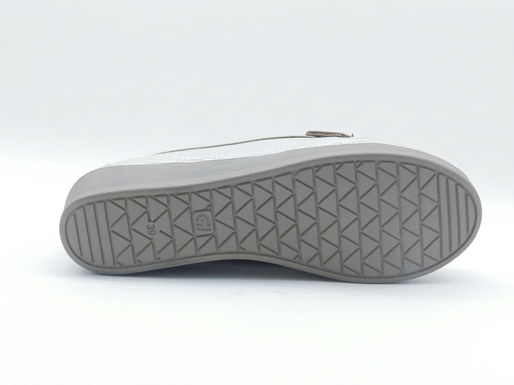Women's Textured Wedge Loafer — Silver​
