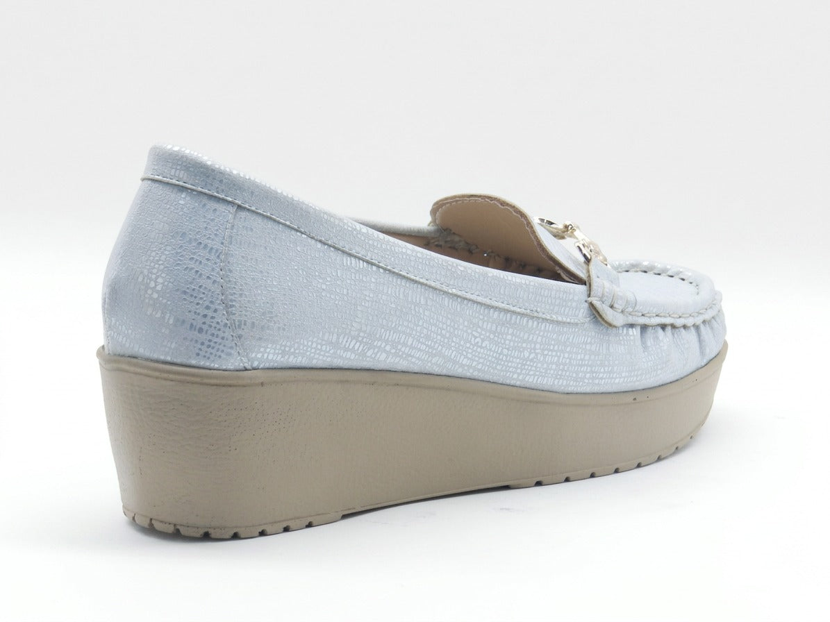 Women's Textured Wedge Loafer — Silver​