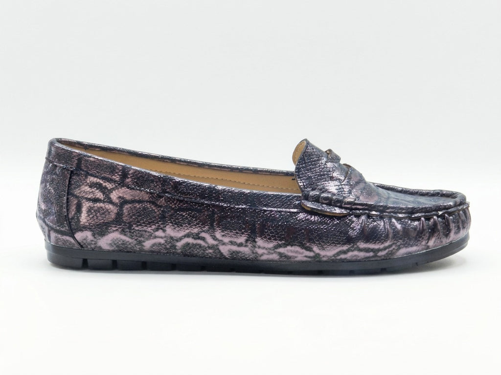 Women's Textured Faux Leather Slip-On Loafer — Lizard Gunmetal​