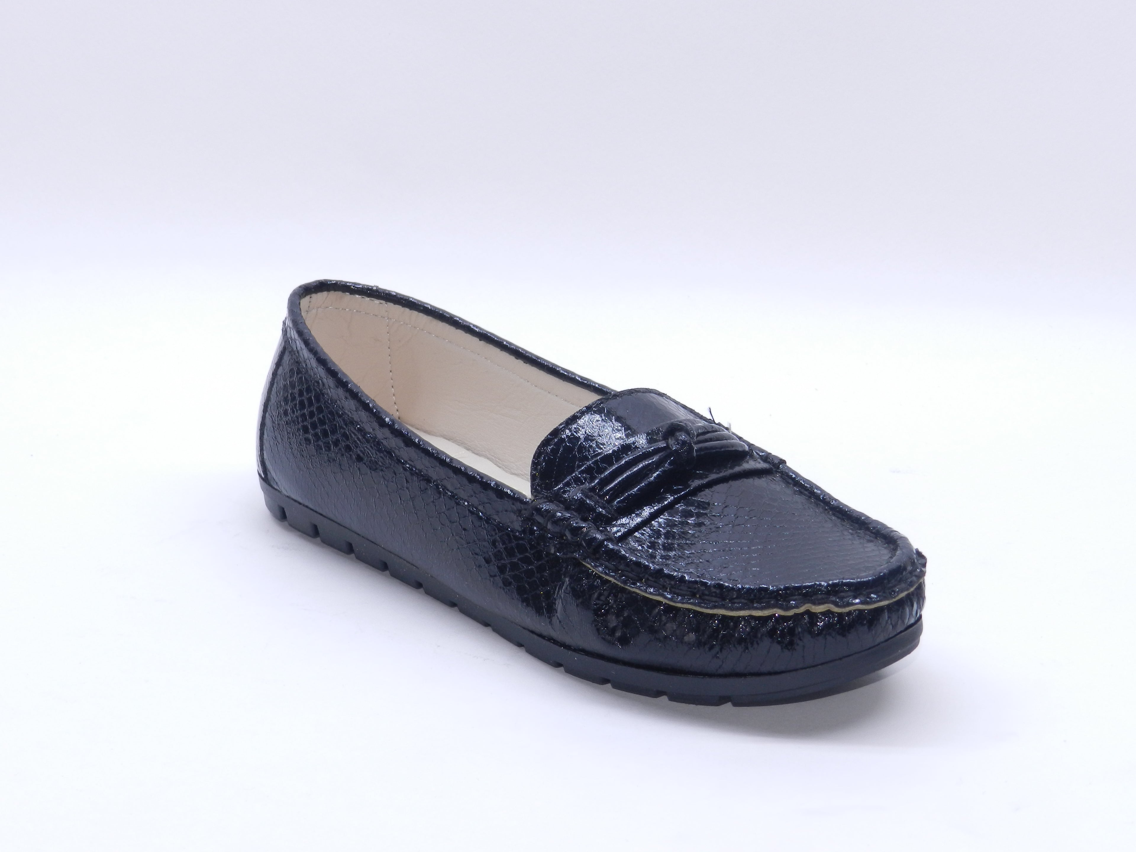 Women's Snake-Embossed Slip-On Flat — Lizard Black