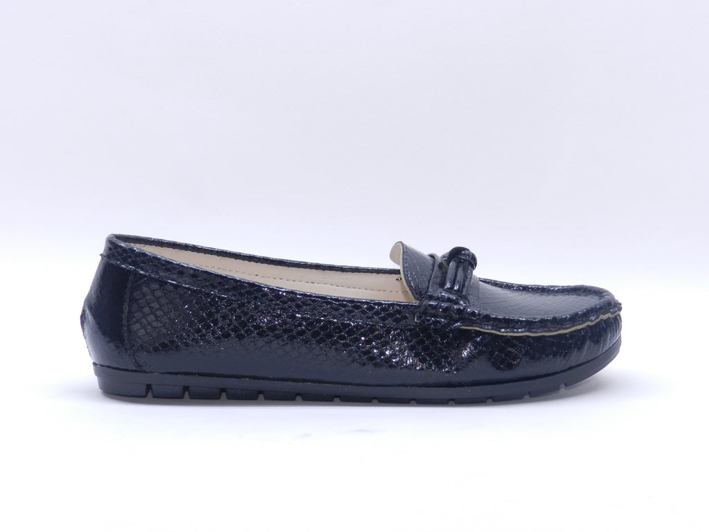 Women's Snake-Embossed Slip-On Flat — Lizard Black