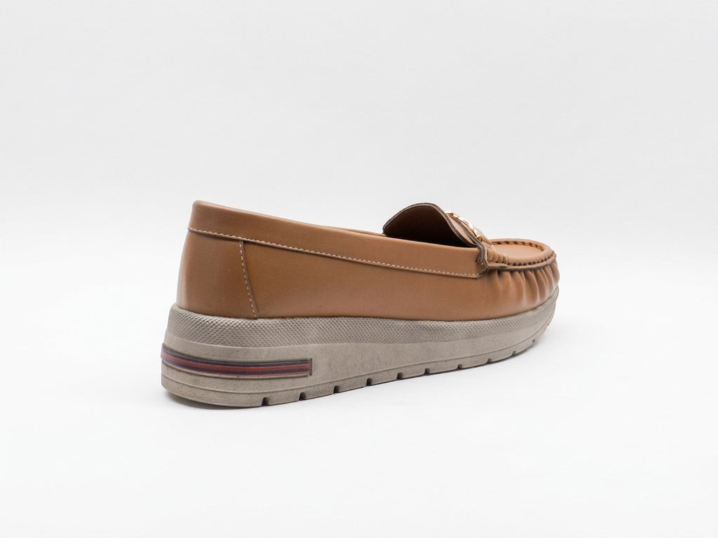 Women's Faux Leather Platform Loafer — Khaki​