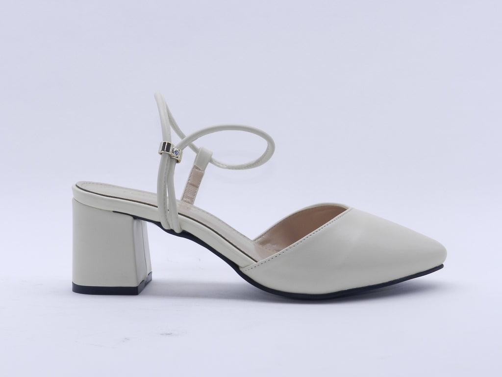 Women's Metallic Pointed Toe Block Heel Sabot — Beige