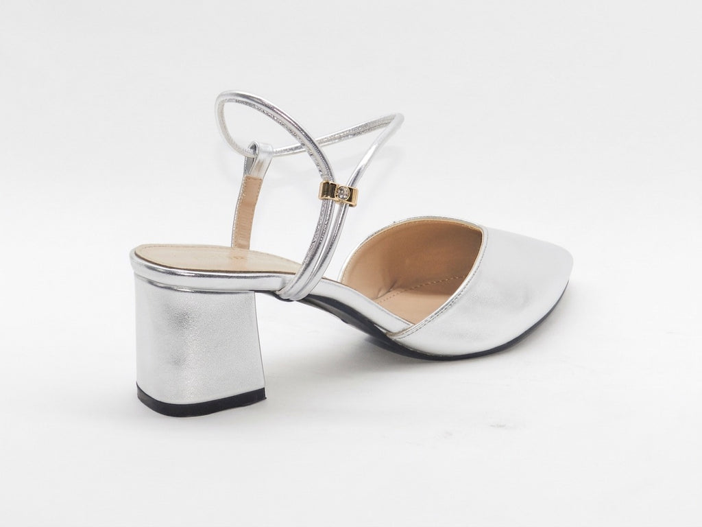 Women's Metallic Pointed Toe Block Heel Sabot — Silver​