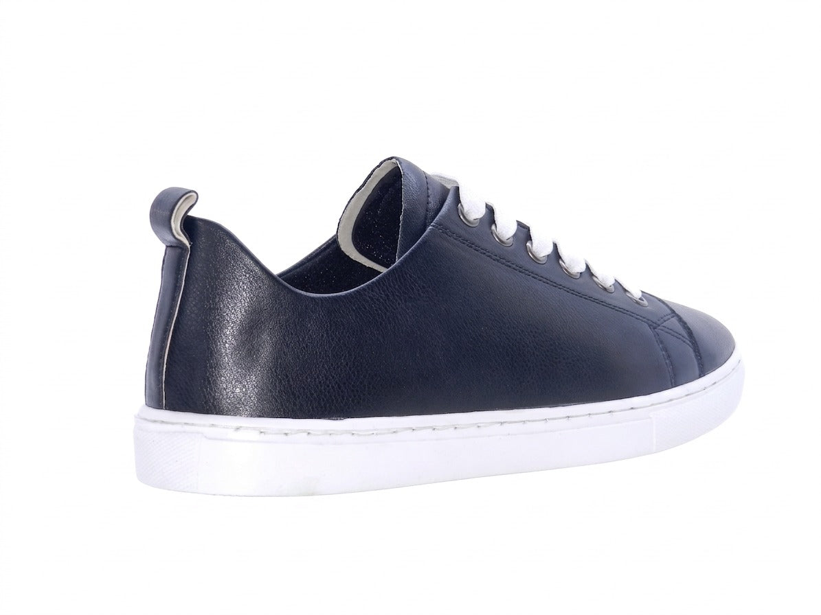 Women's Synthetic Low-Top Sneaker — Black​